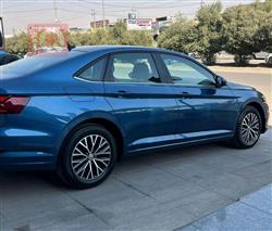 ڤۆڵکسواگن جێتا